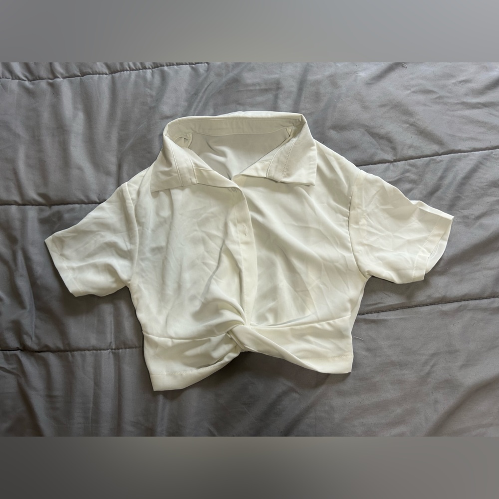 Crop collared blouse